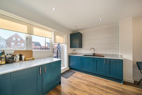 2 bedroom flat for sale, Scotts Court, Hull, HU1