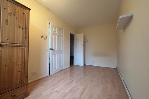 3 bedroom flat to rent, Poplar High Street, Norwood House Poplar High Street, E14