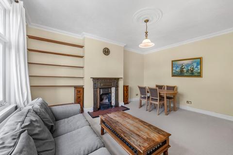 2 bedroom flat for sale, Chatsworth Road, Mapesbury Conservation, London, NW2