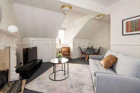 2 bedroom apartment for sale, , Sherringham House, Washington