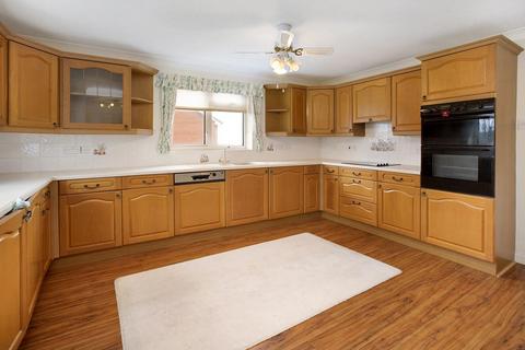 4 bedroom detached house for sale, High House Close, Dawlish EX7