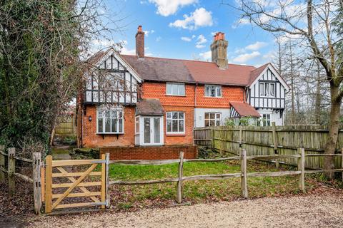 Deans Lane, Redhill RH1
