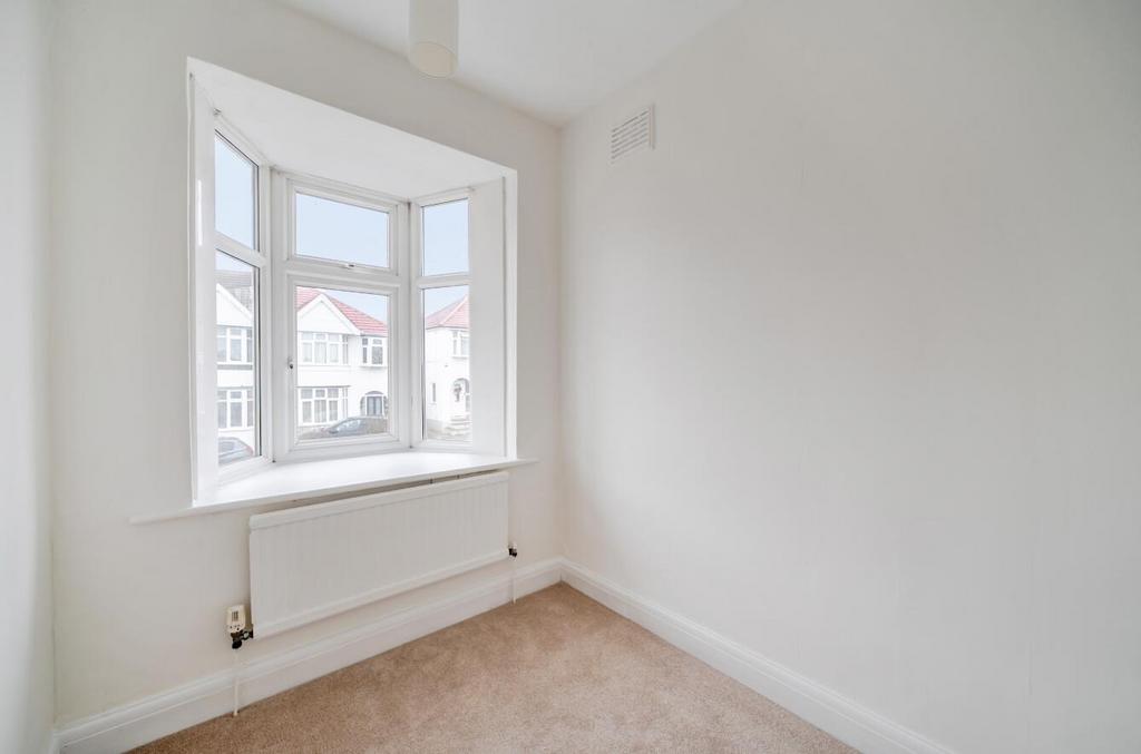Davidson Frost-Wellings, DFW, Charmian Avenue, Sta