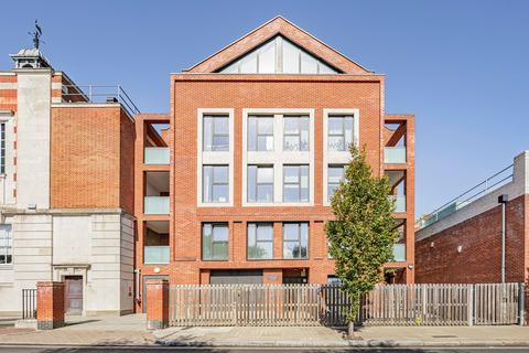 1 bedroom flat to rent, Salisbury Street, London, W3