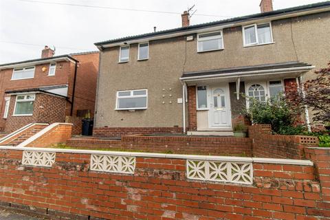 3 bedroom house to rent, Wynn Gardens, Gateshead, Tyne and Wear
