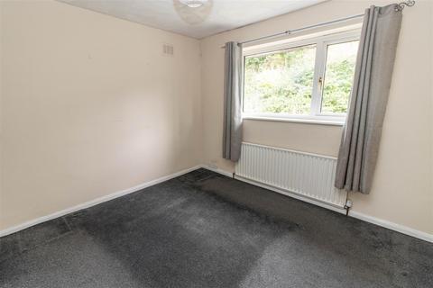 3 bedroom house to rent, Wynn Gardens, Gateshead, Tyne and Wear