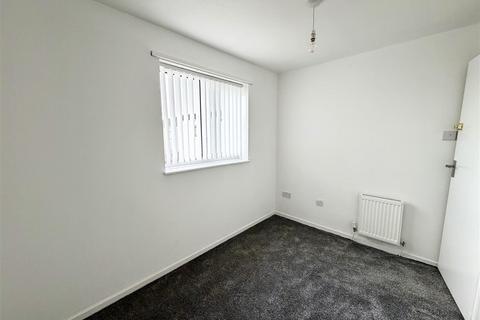 4 bedroom terraced house to rent, Vulcan Way, Thornaby, Stockton-On-Tees
