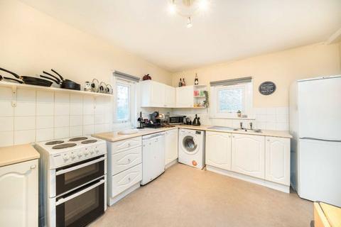 undefined, Albemarle Gardens, New Malden KT3