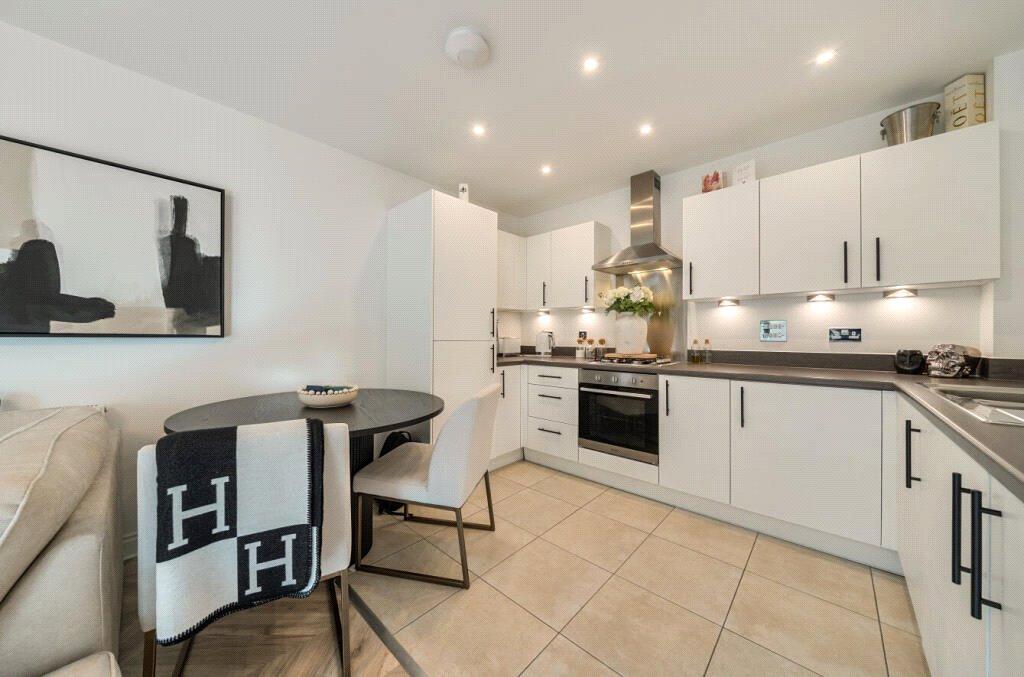Kitchen/Dining Area