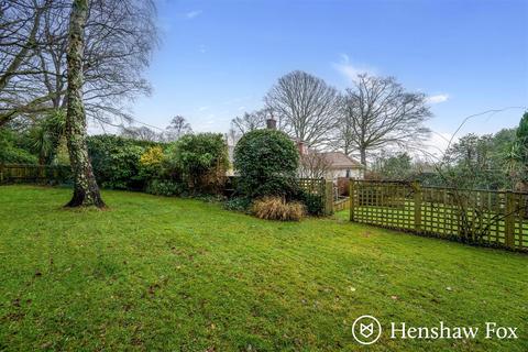 undefined, Straight Mile, Ampfield, Romsey, Hampshire