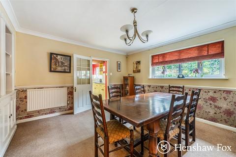 undefined, Straight Mile, Ampfield, Romsey, Hampshire