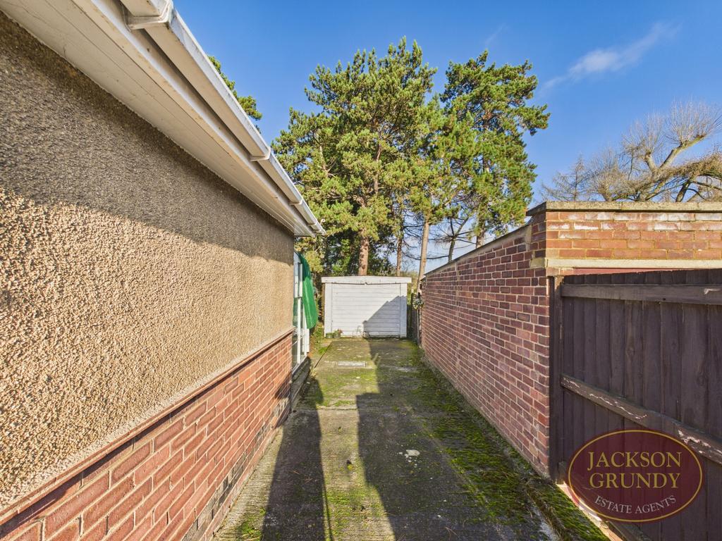 Charnwood Avenue