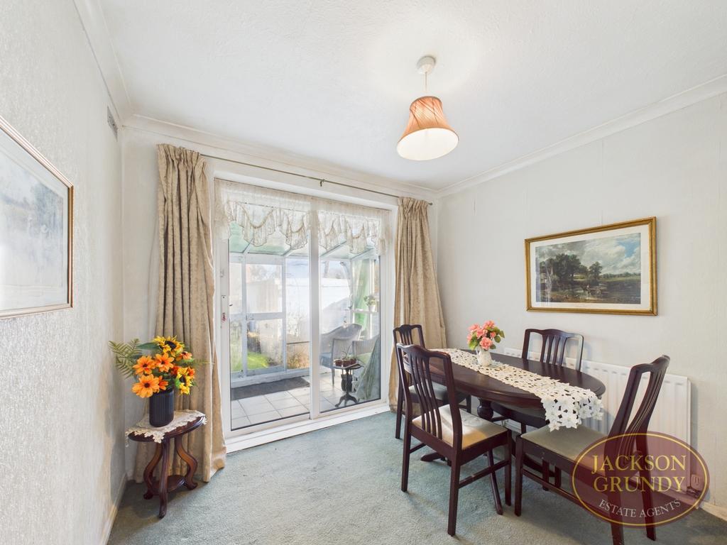 Charnwood Avenue