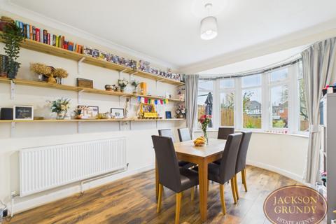 undefined, Whiteland Road, The Headlands, NN3 2QG
