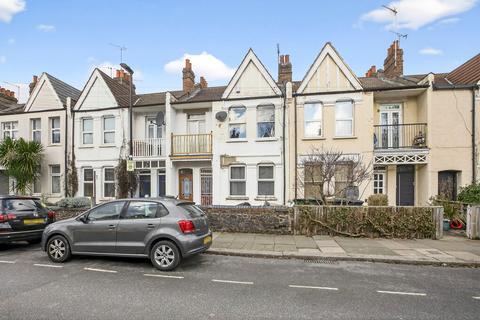 3 bedroom flat for sale, Sirdar Road, London, N22