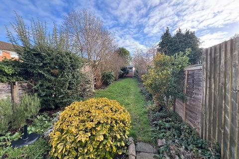2 bedroom terraced house for sale, Bickenhill Park Road, Solihull