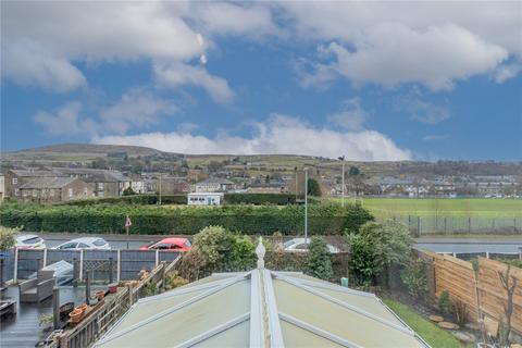 4 bedroom detached house for sale, The Stables, Rochdale OL12