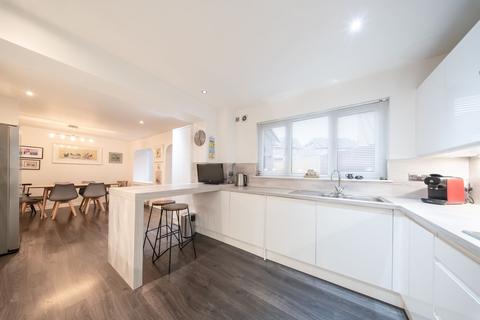 undefined, Woodville Court, Broxburn EH52
