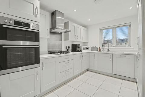 5 bedroom detached house for sale, Claypit Copse, Southampton SO31