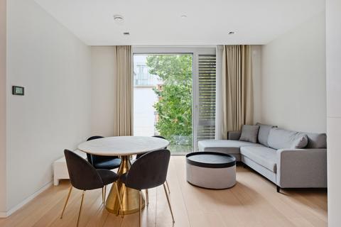 1 bedroom apartment for sale, Vicary House, Bartholomew Close, London EC1A
