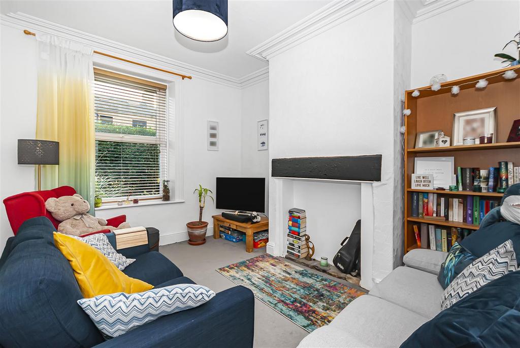 Front Lounge