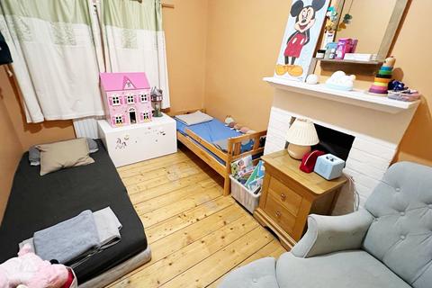 2 bedroom terraced house to rent, Plantation Road, Oxford, Oxfordshire