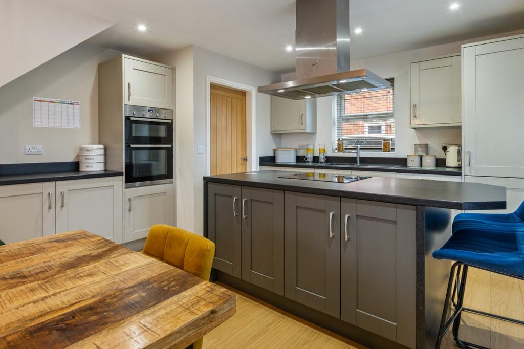 Kitchen Diner