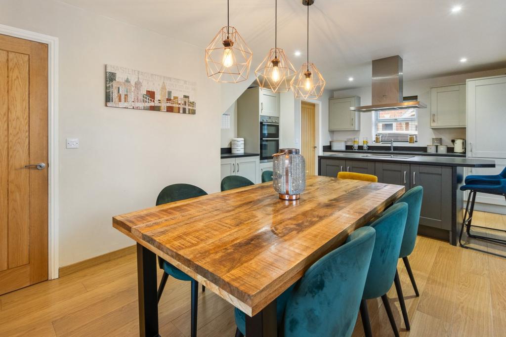 Kitchen Diner
