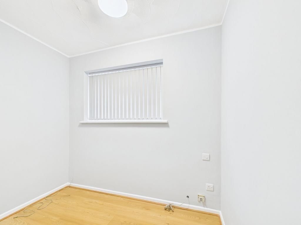 Bedroom 4 / Office