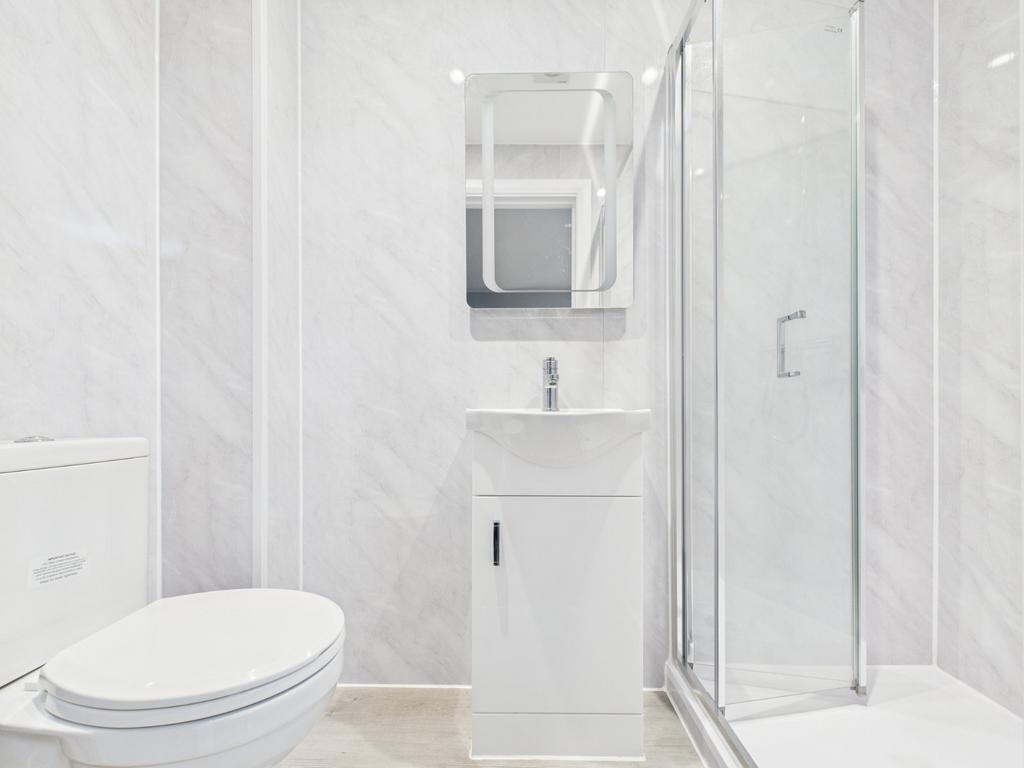 Bedroom 2 En Suite