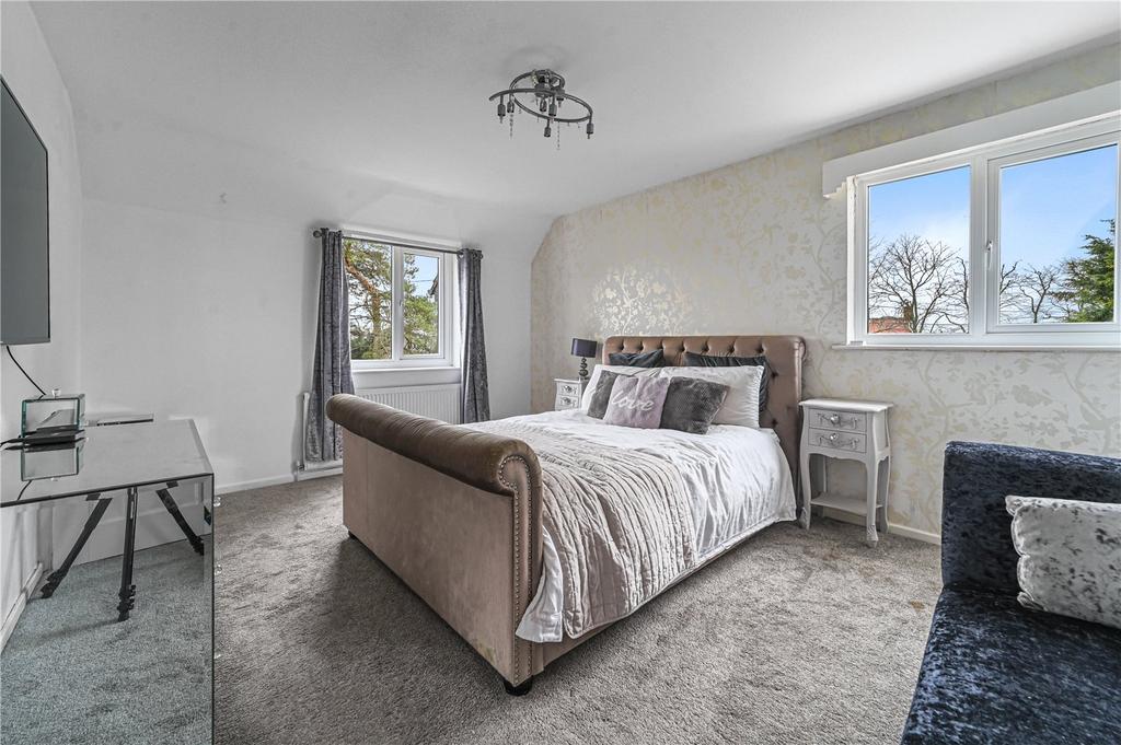 Main Bedroom