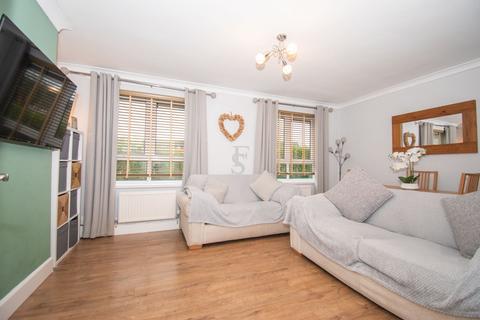 2 bedroom flat for sale, Netherhall Road, Leicester