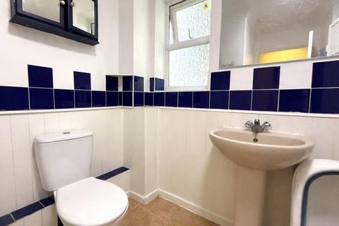 1 bedroom apartment to rent, Swan Court, Guildford GU1