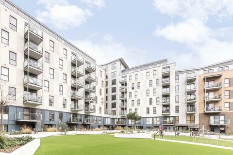2 bedroom flat for sale, Turner Street, London E16