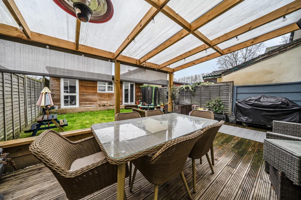 Garden Dining Area