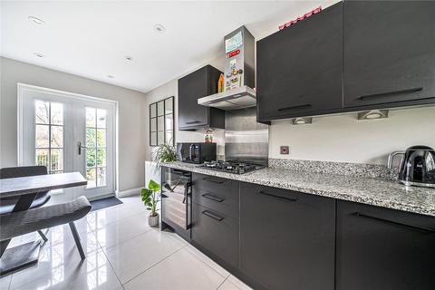 2 bedroom detached house for sale, Nassau Drive, Crowborough