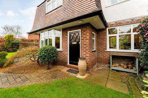 3 bedroom semi-detached house for sale, Wilford Avenue, Sale M33