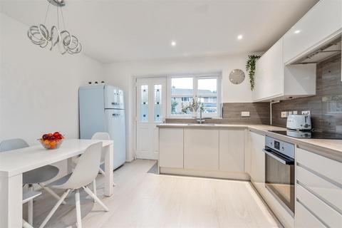undefined, Frankton Close, Solihull