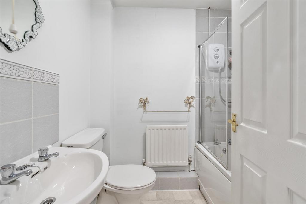 53 Frankton Close 5.jpg