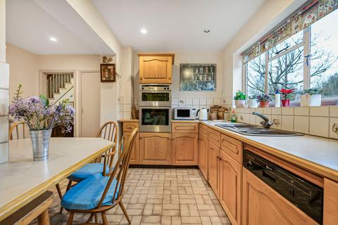 4 bedroom detached house for sale, Moffats Lane,Brookmans Park , AL9