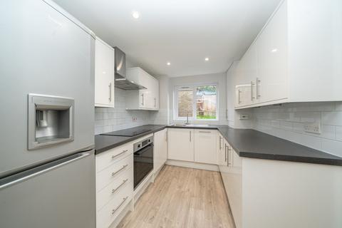 undefined, Garland Close, Hemel Hempstead, HP2