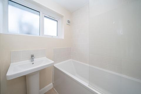 undefined, Garland Close, Hemel Hempstead, HP2