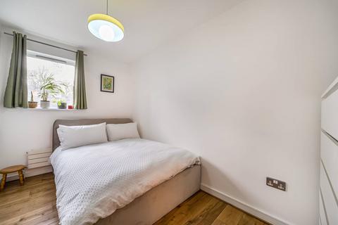 2 bedroom flat for sale, St Pauls Road, Islington, London, N1