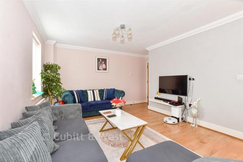 2 bedroom flat for sale, Ifield Road, West Green, Crawley, West Sussex