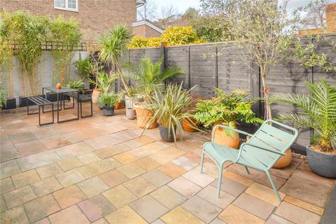 undefined, Clifden Road, Twickenham