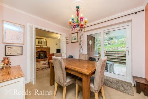 undefined, Howey Lane, Cheshire CW12