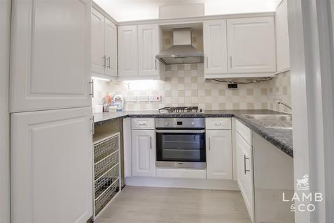 2 bedroom flat for sale, Thoroughgood Road, Clacton-On-Sea CO15