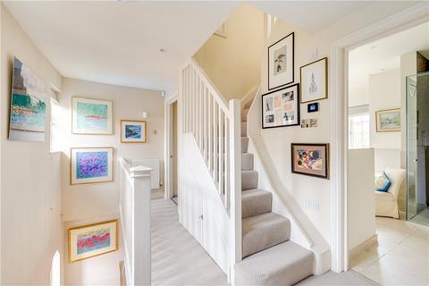 undefined, Ellerton Road, London, SW18