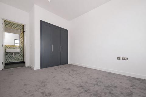 undefined, 47 Hope Street, London, E14