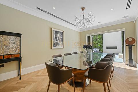 undefined, Elizabeth Grove, Bushey Heath, WD23